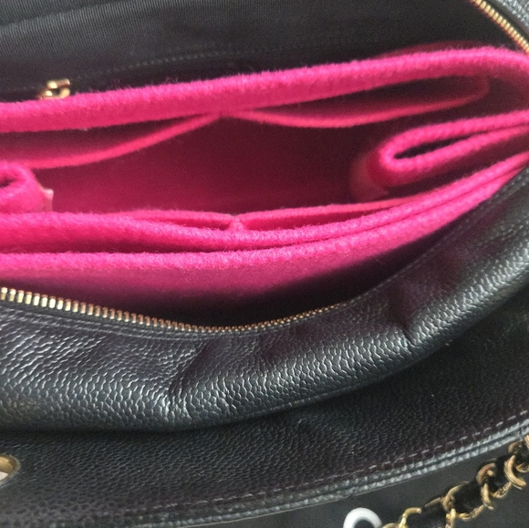 Chanel Vintage Caviar Petite Timeless Shopper Tote – Black - Picture 13 of 17